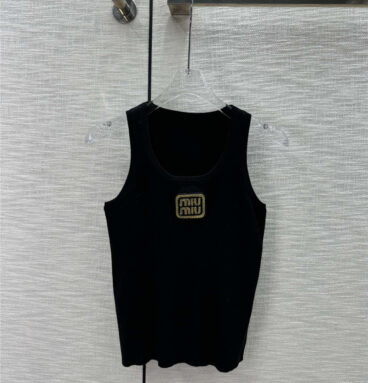 miumiu gold thread logo knitted vest replicas clothes