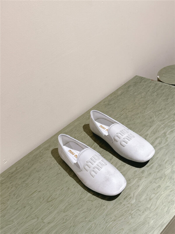 miumiu distressed round toe shoes margiela replica shoes