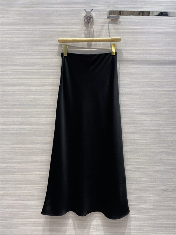 ToTeme silk four-needle skirt replica designer clothes