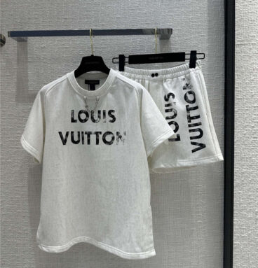 louis vuitton LV distressed printed logo sports suit replica clothes