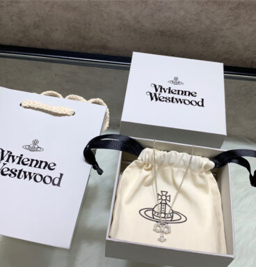 Vivienne Westwood Bow Saturn Necklace