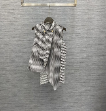 valentino lapel vest shirt cheap replica designer clothes