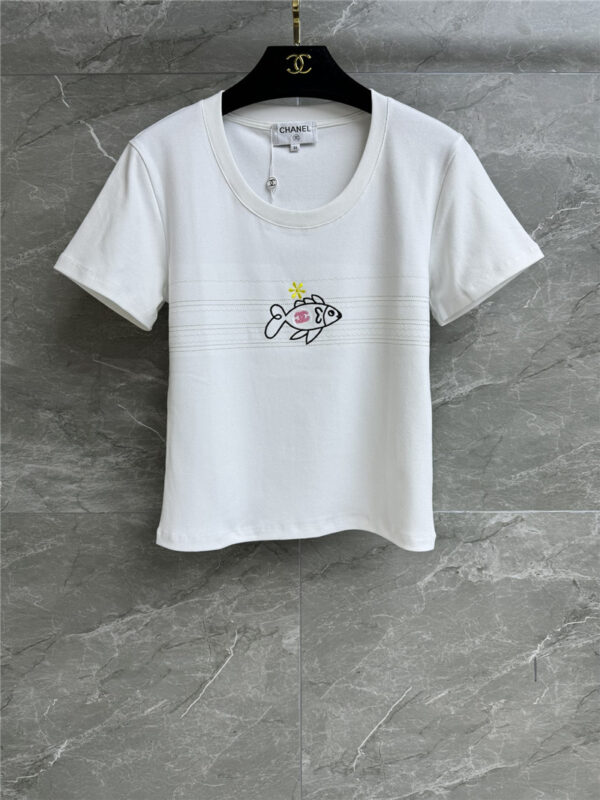 Chanel fish embroidered T-shirt replica d&g clothing