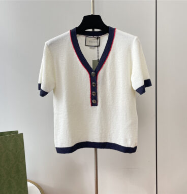 gucci v neck short sleeve sweater replica d&g clothing