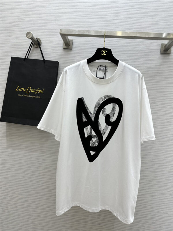 acne studios heart graffiti t-shirt replica clothing