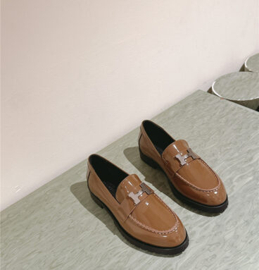 Hermès British style H buckle loafers replica designer shoes