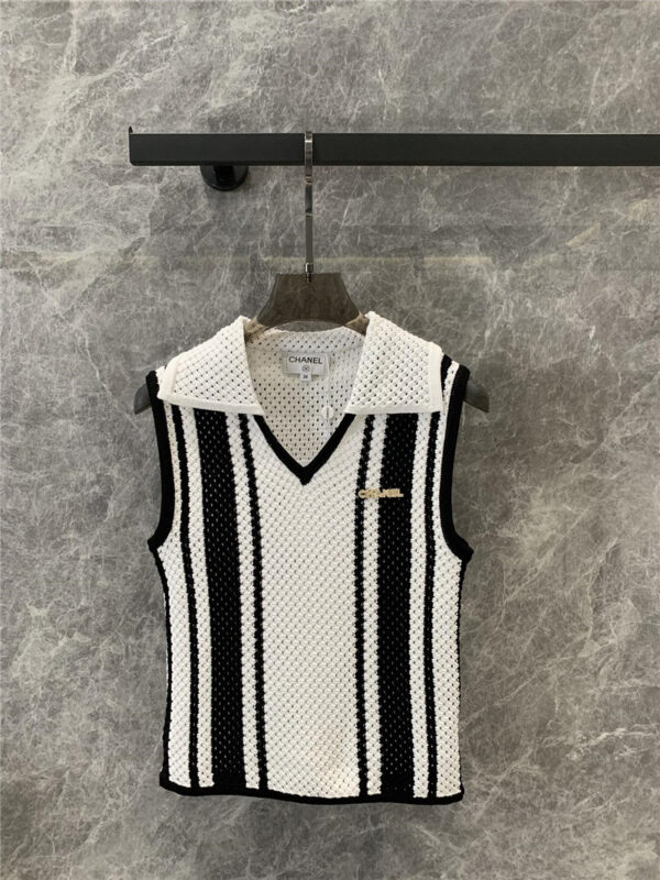 Chanel V-neck hollow knit vest replica clothes