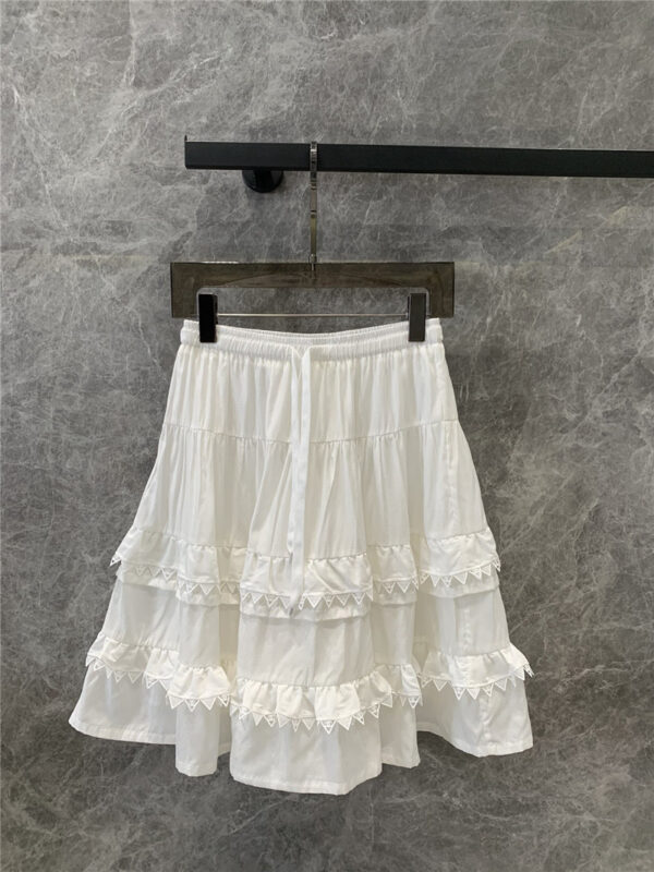 Chanel embroidery patchwork puffy skirt replica clothes