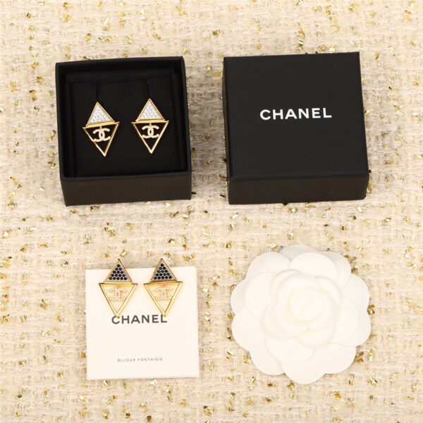 Chanel double c triangle white diamond earrings