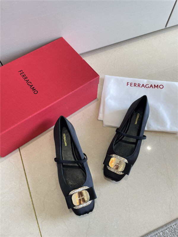 Salvatore Ferragamo ballet flats margiela replica shoes