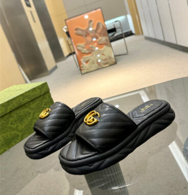 gucci pleated bread slippers best replica shoes website
