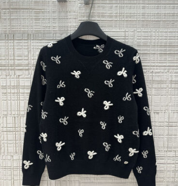 Chanel bow intarsia cashmere sweater replica designer clothes
