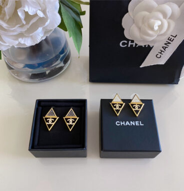 Chanel hollow triangle double c earrings