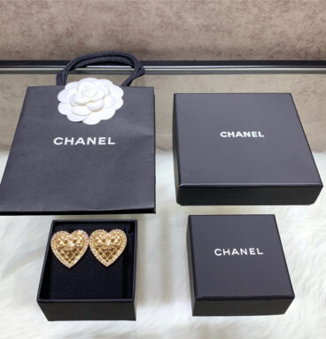 Chanel diamond heart earrings
